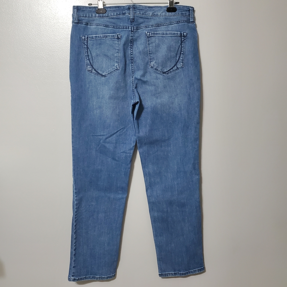Bandolino Mandie Classic Blue Straight Leg Women's Jeans - Picture 4 of 9